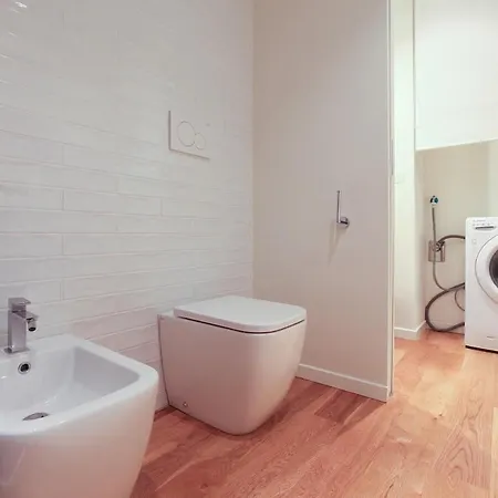 Minimal & Cozy Near Duomo Daire *